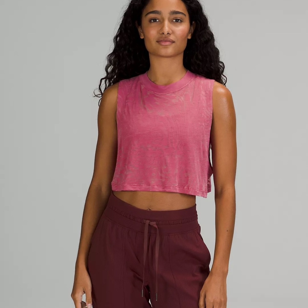 NWT Lululemon sz. 8 | All Yours Crop Tank Top Veil | Pink Lychee